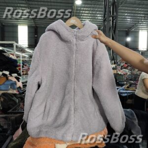 Rossboss | granular velvet