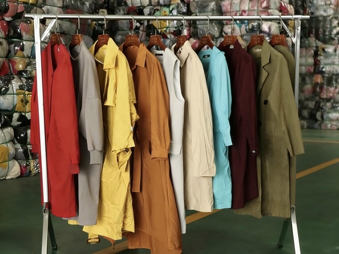 Rossboss | test used clothing bale wholesale supplier (copy)